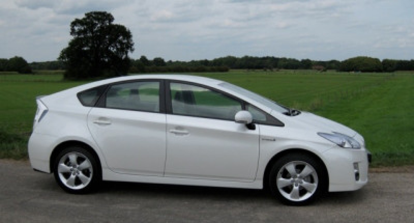 toyota_prius.jpg